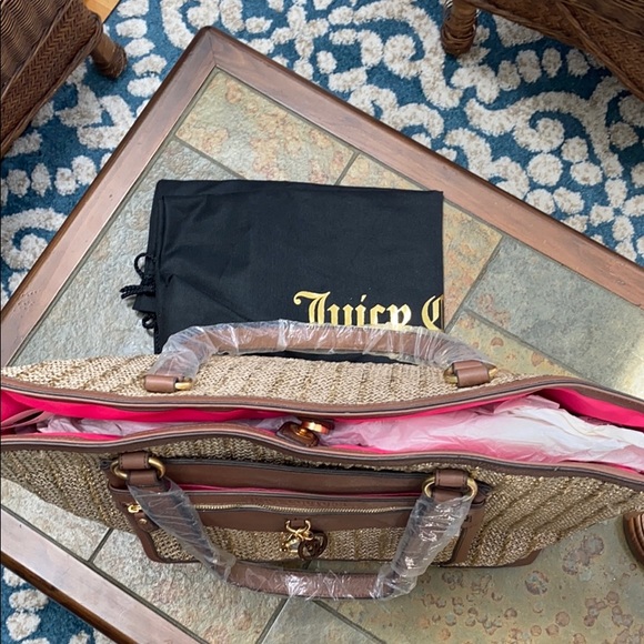 Juicy Couture Palm Springs Straw/Leather Tote NEW - Picture 9 of 15